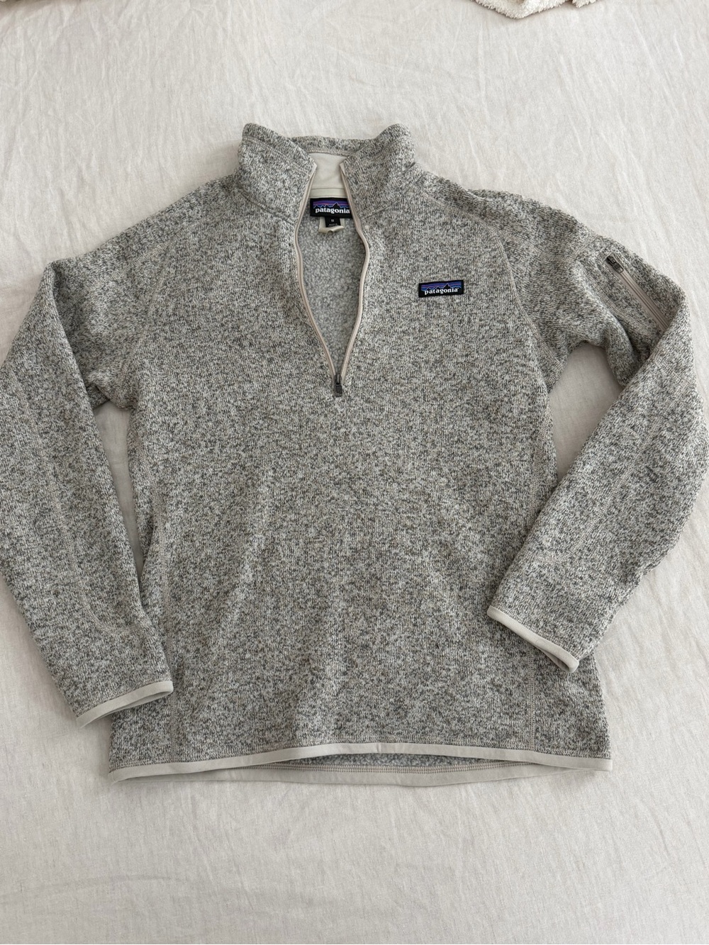 Patagonia Heather Taupe Quarter-Zip Fleece Jacket - Size M - Like New